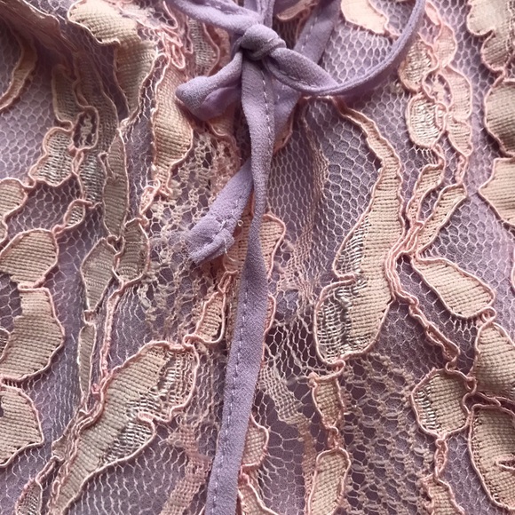 NWT Pink Lace Shorts - Picture 3 of 5